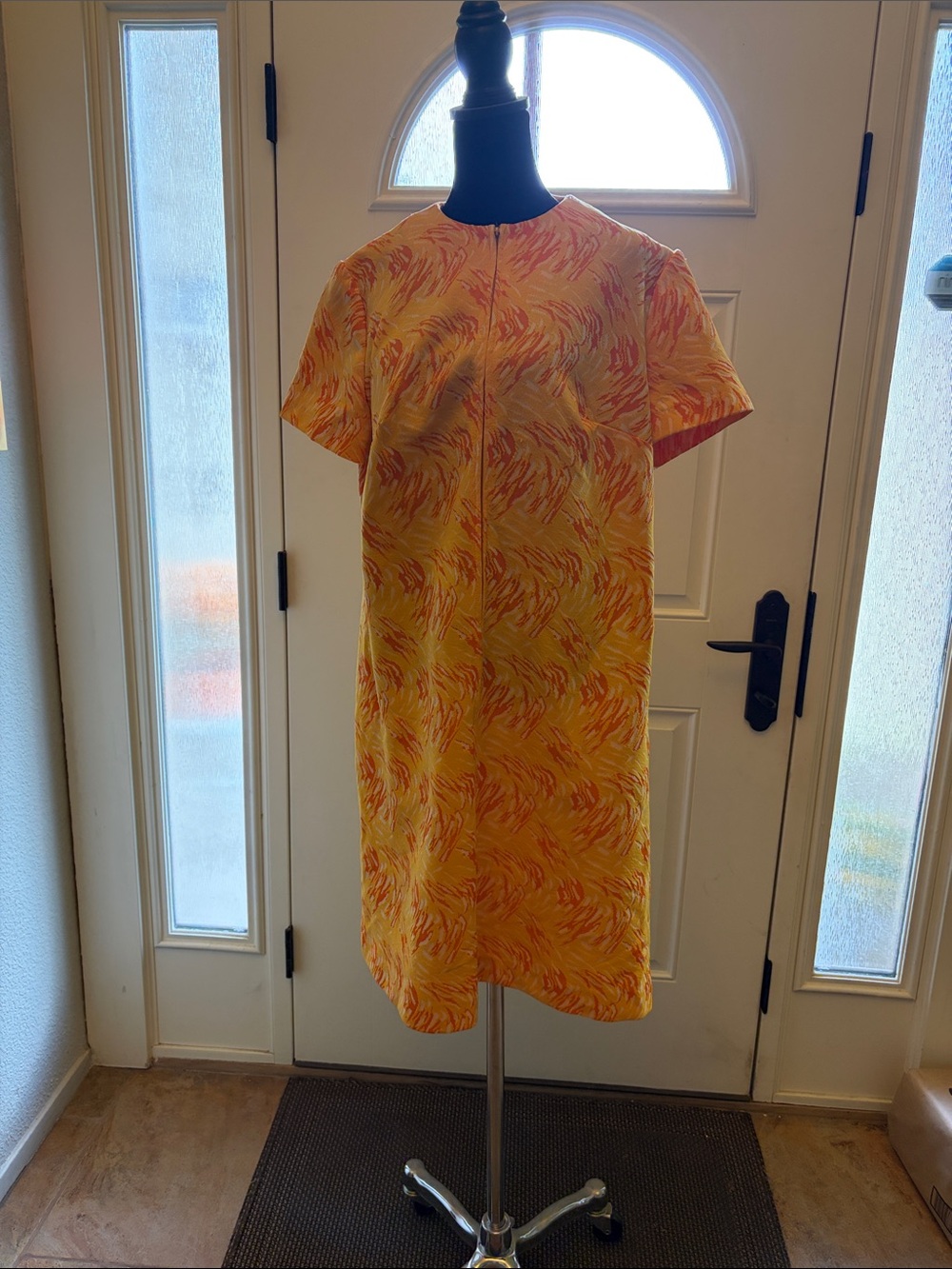 Vintage Mod Yellow Orange Abstract Print Shift Dress 60s/70s Retro